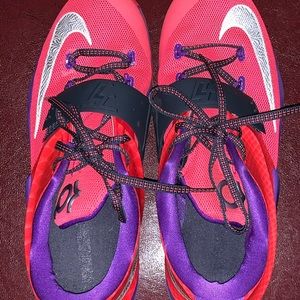 KD 7 youth 8.5 adult